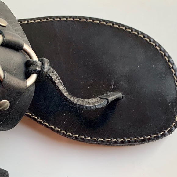 Frye Women’s Black Sandals - Picture 4 of 8